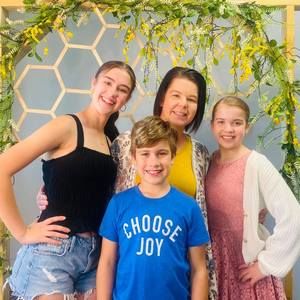 Meet your Posher, Jami